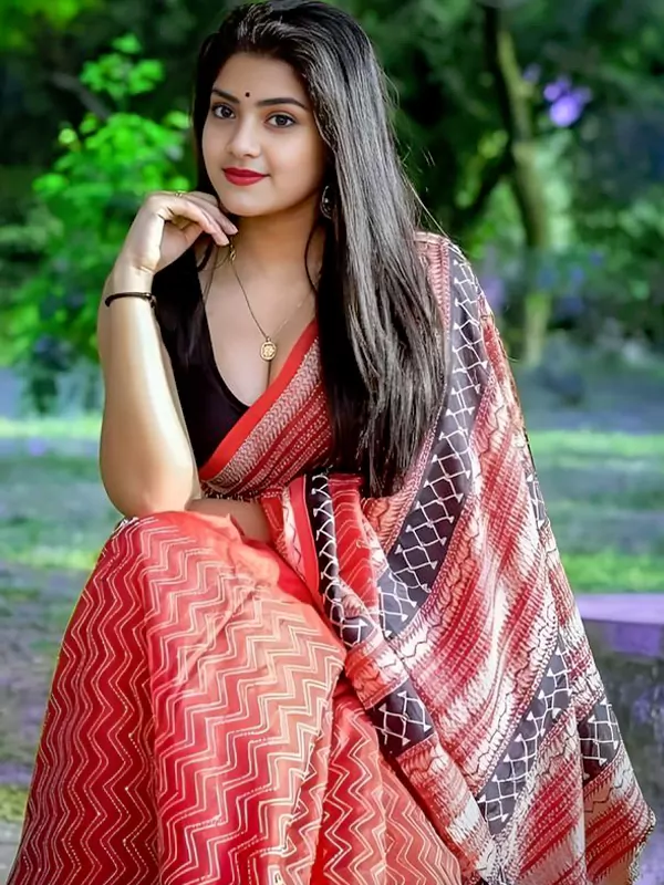 Aanandni Bengali Escorts